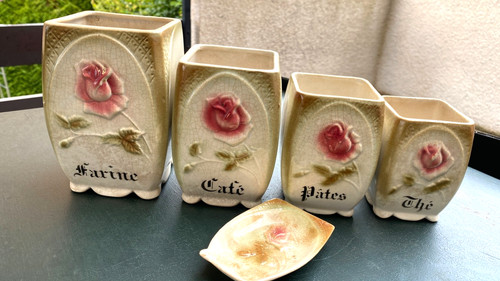 Ancienne serie pot faience - ,