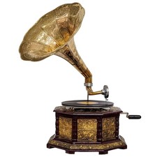 Gramophone avec pavillon pour