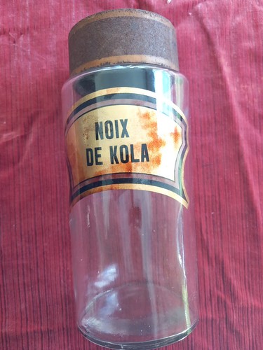 Ancien pot pharmacie en - a,