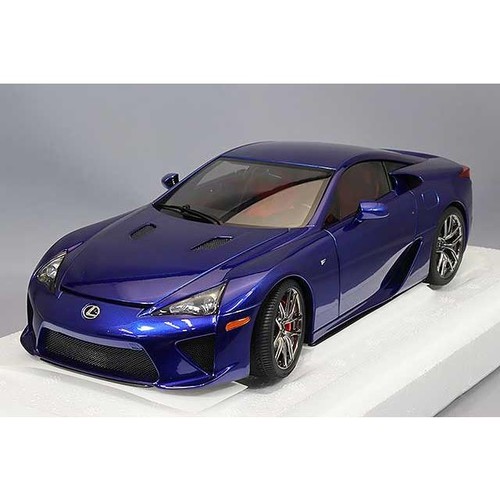 Autoart composite lexus - autoart,
