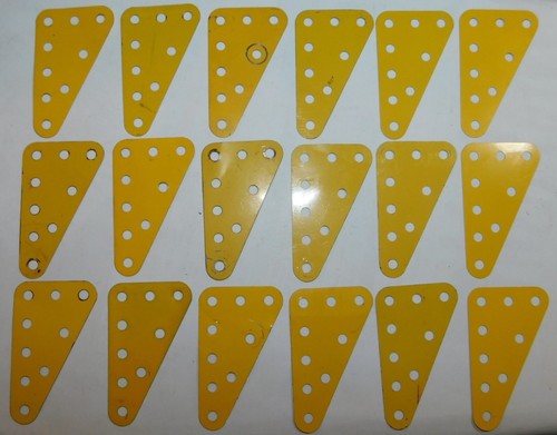 Plaques triangle jaune - 18,