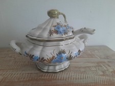 Belle saucière en forme de
