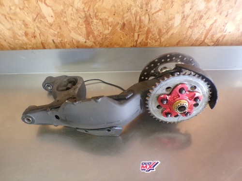 Bras oscillant moyeu - bras,