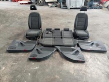 interieur complet pour VOLKSWAGEN GOLF VI (5K1) 1.4 16V TSI 2008 239209