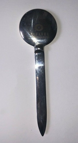 Coupe papier signé - coupe,