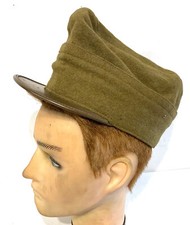 Ancienne casquette Militaire ww2 à identifier Canadien Us Britannique??