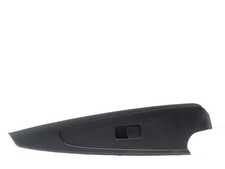 Interrupteur de leve vitre avant droit MAZDA 2 3 PHASE 2 D09H66370
