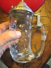 Ancienne Chope de Bière Allemande en Verre Etain Forme d'instrument de Musique