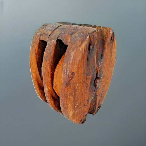 Ancienne poulie double bois - en,