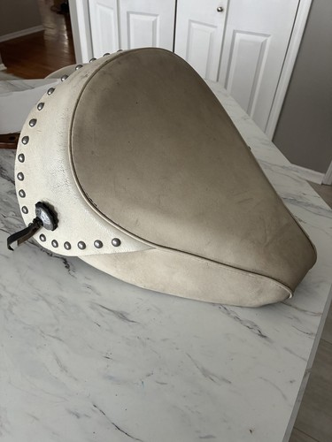 Vintage white leather - vintage,