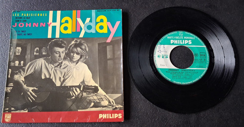 Johnny retiens la - -, 45