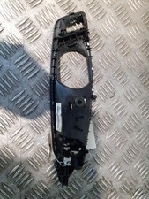 Poignee interieur avant gauche AUDI A1 1 PHASE 1   Scubablau Metallic (LX5Q/S9)