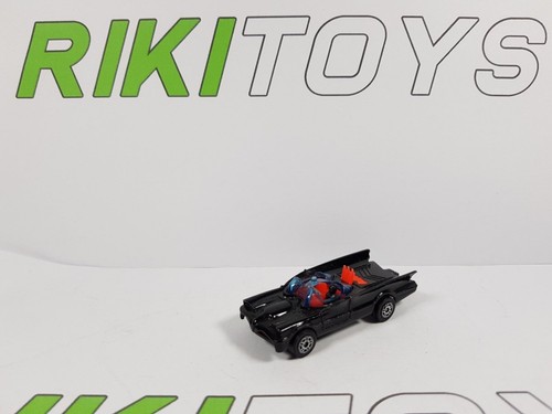 Batmobile corgi junior - batmobile,