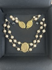 Collier Perle Médaillon
