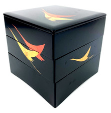 Laque japonaise, élégante