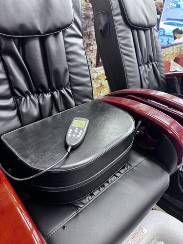 Pedicure chairs with tubs - 2,