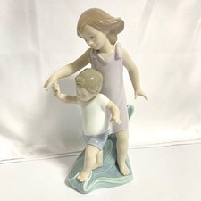 Lladro Je Serai Avec Toi Élégant Gracieux Formelle Luxe Espagne Figurine Japon