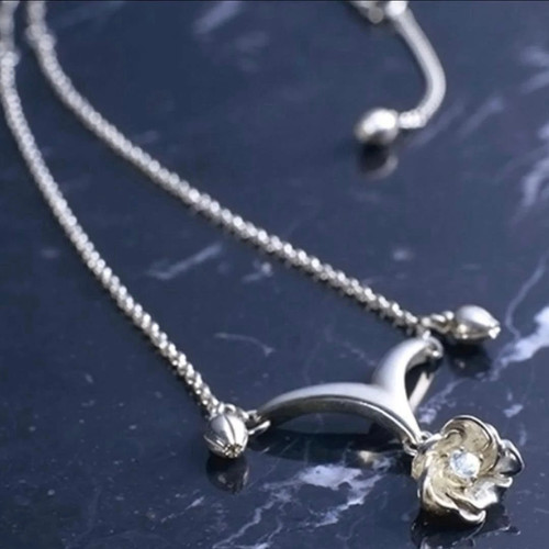 Collier square enix - collier,