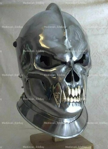 Casque visage démoniaque - à,