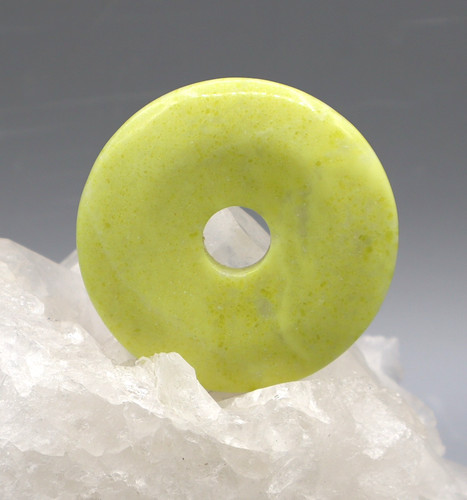 Jade pendentif donut - /,