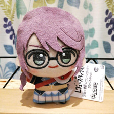 Poupée peluche Revue