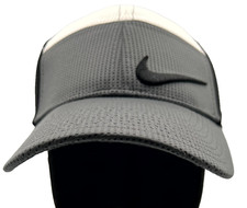 Nike Golf Vip Classic Table