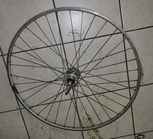 Roue avant mator 700c alu - m,