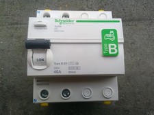 Acti9  interrupteur différentiel 2 P 40A 30mA type B SI 230V SCHNEIDER A9Z61240