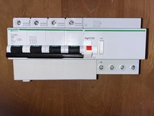 DISJONCTEUR DIFFERENTIEL