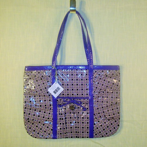 Vera bradley frill - -, take