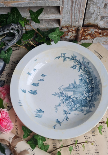 Ancien plat rond creux - plat,