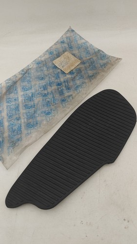 299775 tapis sol gauche - 299775,