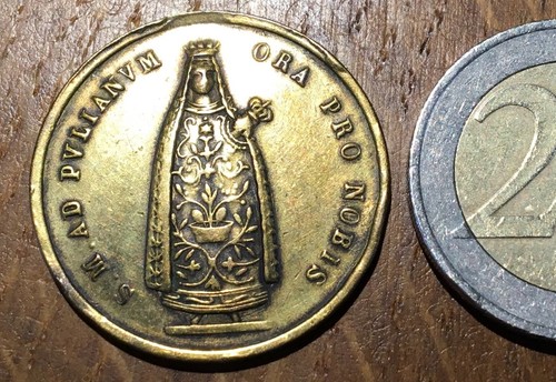 Medaille religieuse ad - religieuse, s.m.