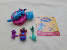 SERIE FIGURINES + DVD OGGY ET