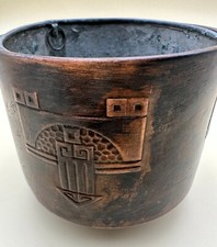 Petite jardinière en cuivre