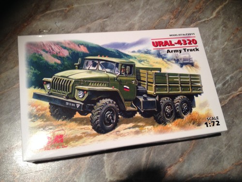 Icm 72611 camion ural - 72611, 1/72-