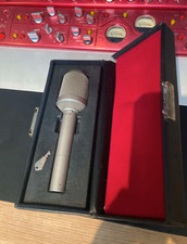 Microphone Neumann KM86i - The