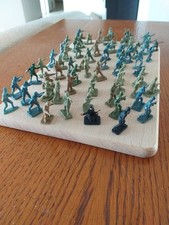 Petits soldats Airfix, 1/72e, Allemands, Américains, 62 pièces voir photos