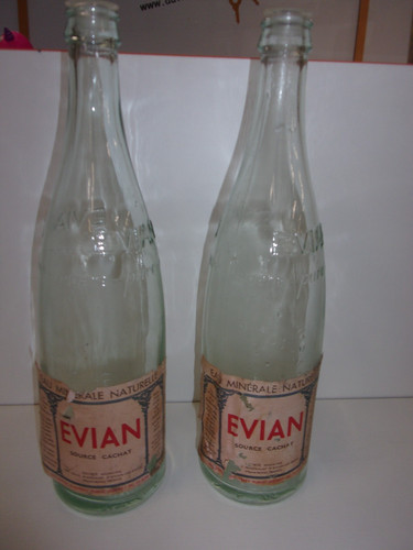 Bouteille evian vintage no - 2,