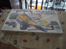 Maquette RENAULT RE 30B Turbo 1982 Prost-Arnoux TAMIYA 1/20