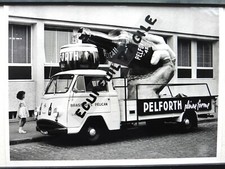 PHOTO camion publicité bière PELFORTH brasseries PELICAN LILLE  avec fille Q876