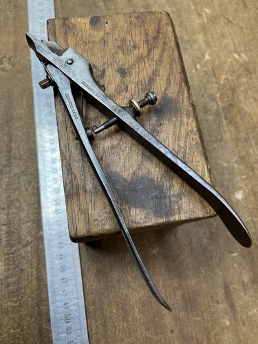 Pince avoyer outils anciens - pince, à