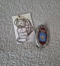 Insigne 151 e régiment d'infanterie "on ne passe pas" Y.Delsart H117