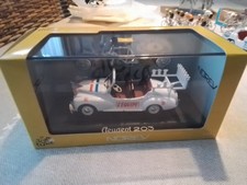 PEUGEOT 203 ASSISTANCE COURSE CYCLISTE TOUR DE FRANCE 1958 1 /43 NOREV 