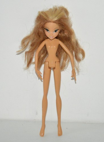 Poupée winx club flora - winx, avec