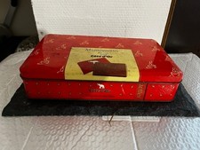 Boite métallique ancienne