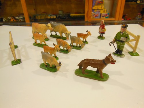 Lot figurines quiralu - lot,