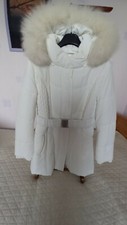 Parka femme 42 Blanche Avec Capuche Bordee De Fourrure Et Ceinturee 