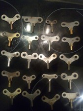 Lot 20 ancienne clés pour régulateur, pendule, Westminster, comtoise.