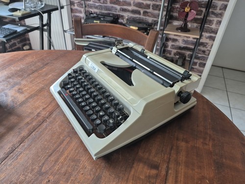 Machine écrire erika 158 - erika,